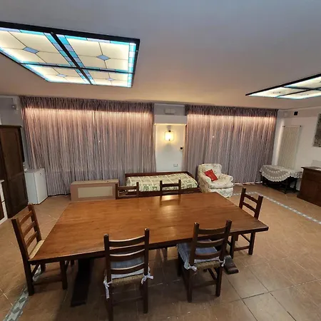 別荘 Madama Dore, Casa Indipendente Con Grande Giardino E Parcheggio Privato *