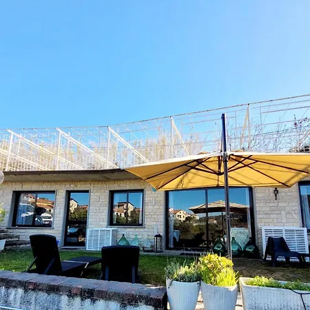 別荘 Madama Dore, Casa Indipendente Con Grande Giardino E Parcheggio Privato ラ・スペツィア